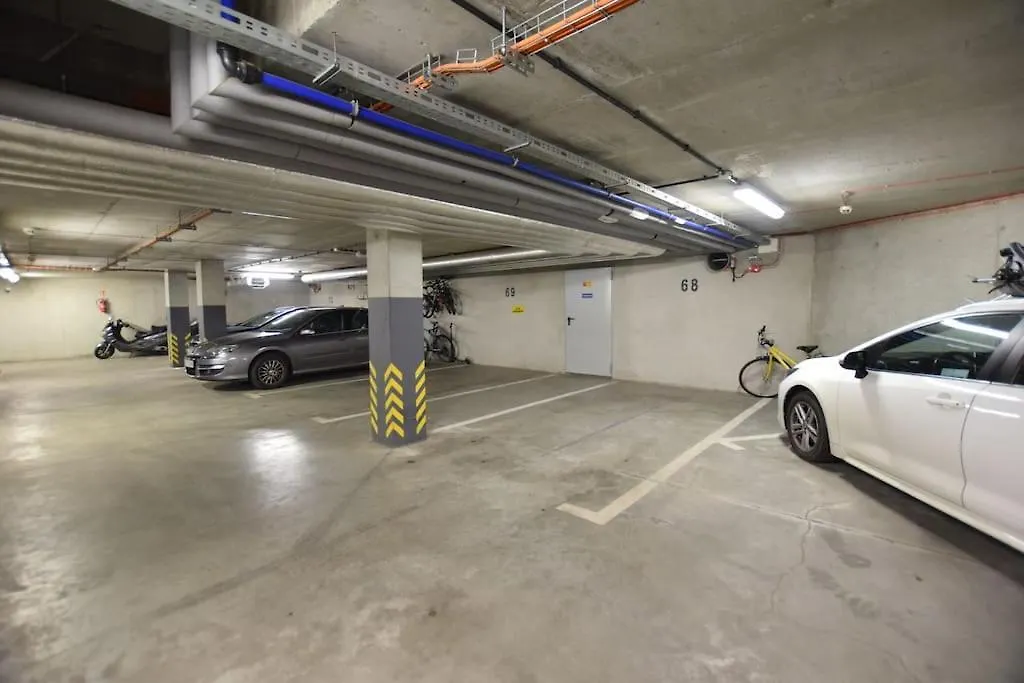 Apartament Z Podziemnym Parkingiem Ulica Wroclawska Krakow Poland